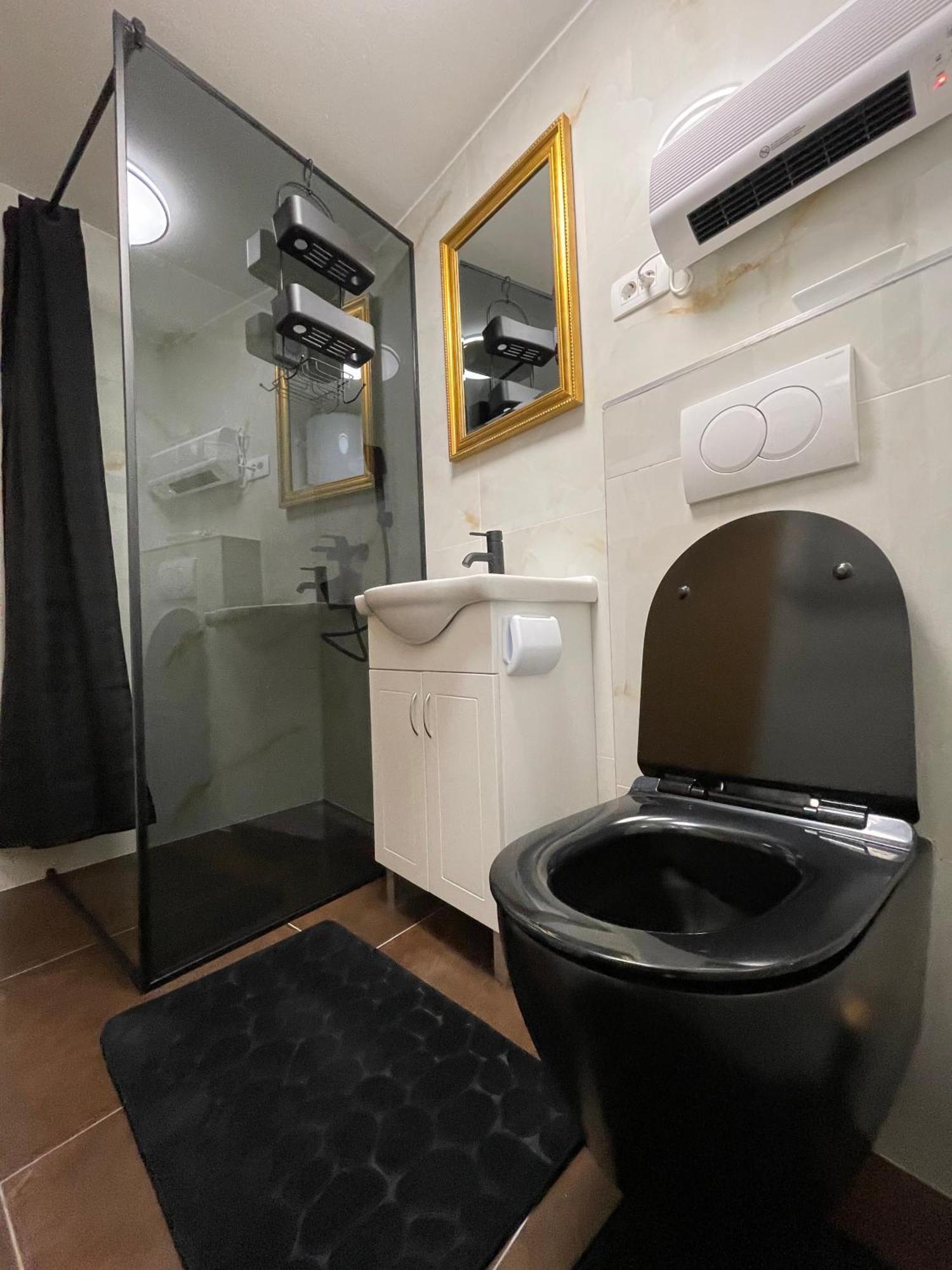 Tequila Apartments (Adults Only) Zadar Quarto foto